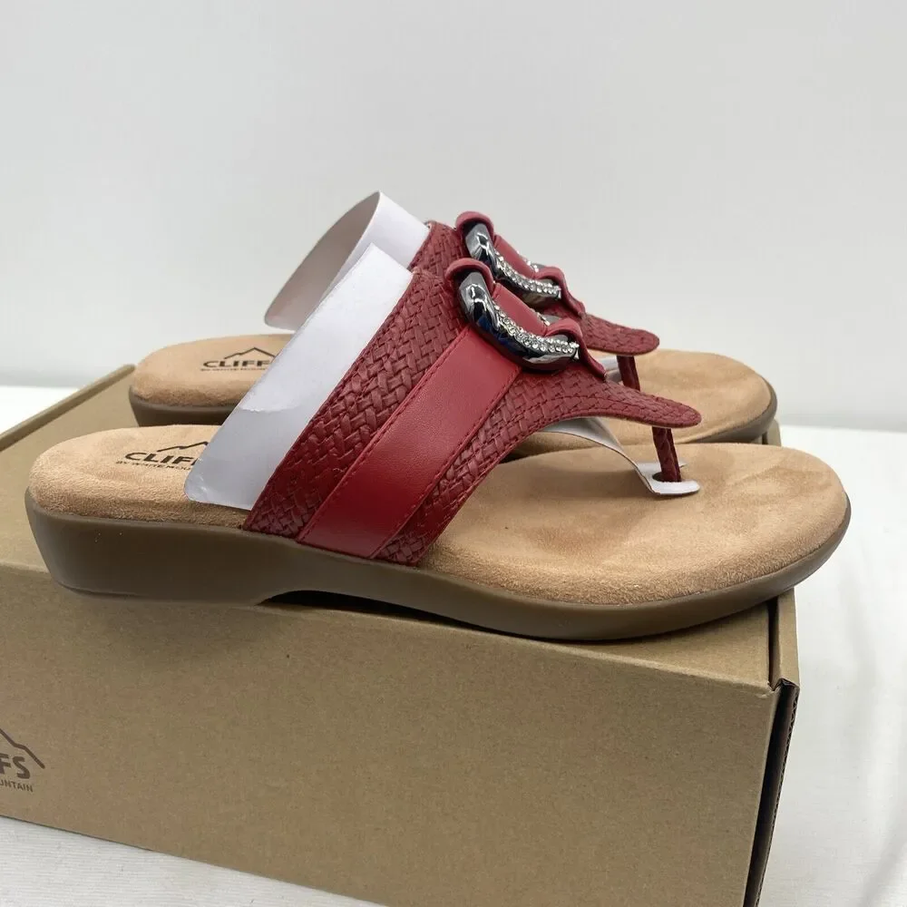 CLIFFS BY WHITE MOUNTAIN Women's Benedict Mini Wedge Sandal, Red/Woven, 7
